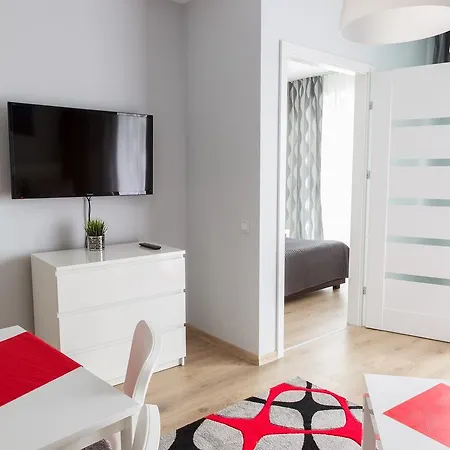 Horyzont 미엥지즈드로예