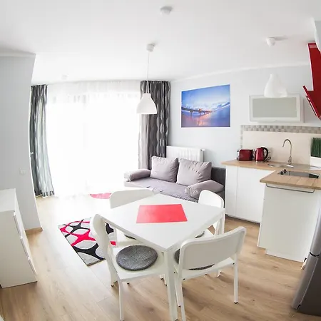 Horyzont * 미엥지즈드로예